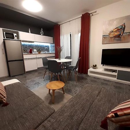 Solis Adriaticum Apartments Ясенице Екстер'єр фото