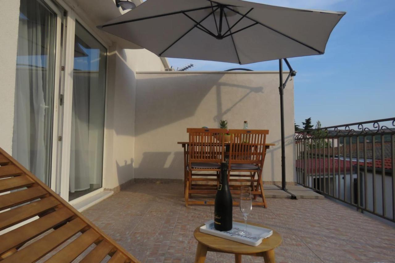 Solis Adriaticum Apartments Ясенице Екстер'єр фото