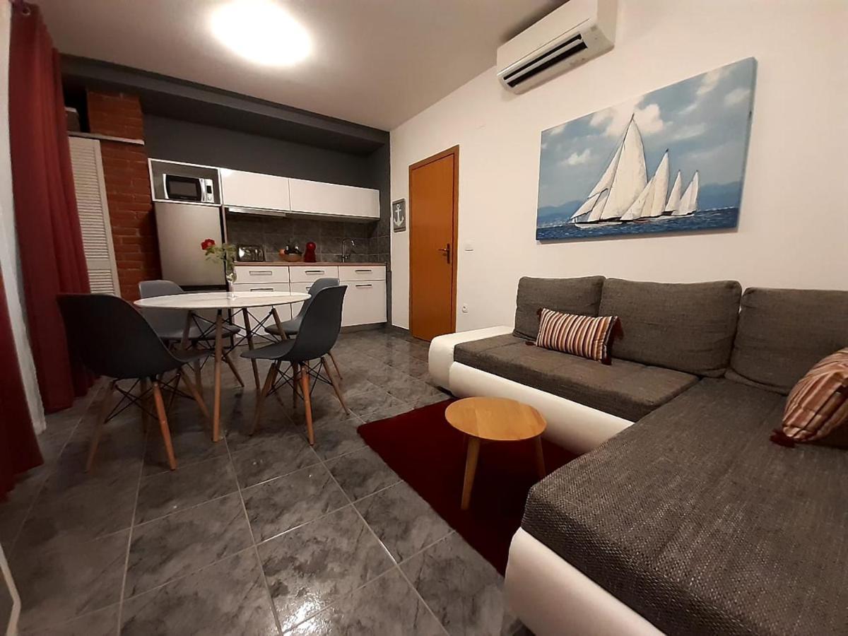 Solis Adriaticum Apartments Ясенице Екстер'єр фото